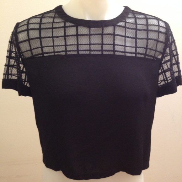 FOREVER21 Short Sleeve Crop Top Black - Picture 2 of 7